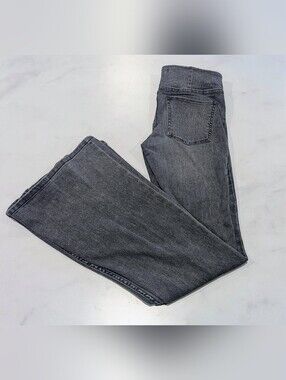 Women’s High-Rise Flare Leg Jeans in Charcoal Gray